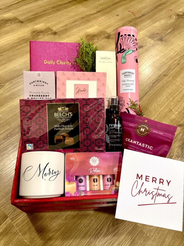 THE CHRISTMAS COMFORT CRATE