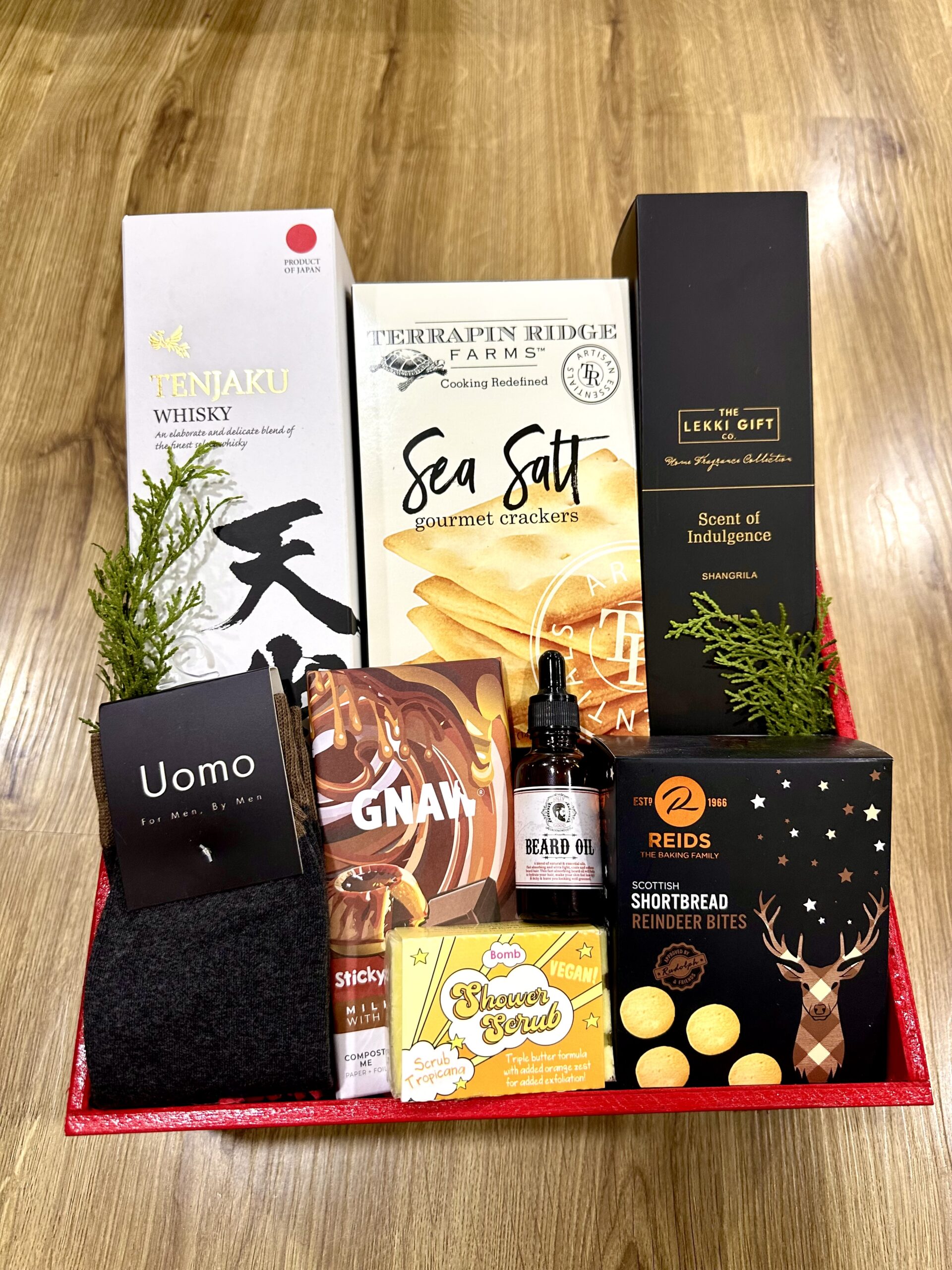 The Dapper Comfort Box