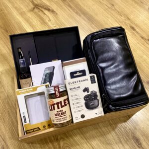 The Corporate Executive Essentials Edit